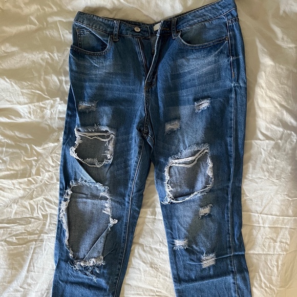 Forever 21 Ripped Boyfriend Jeans - Size 28 - Picture 1 of 3